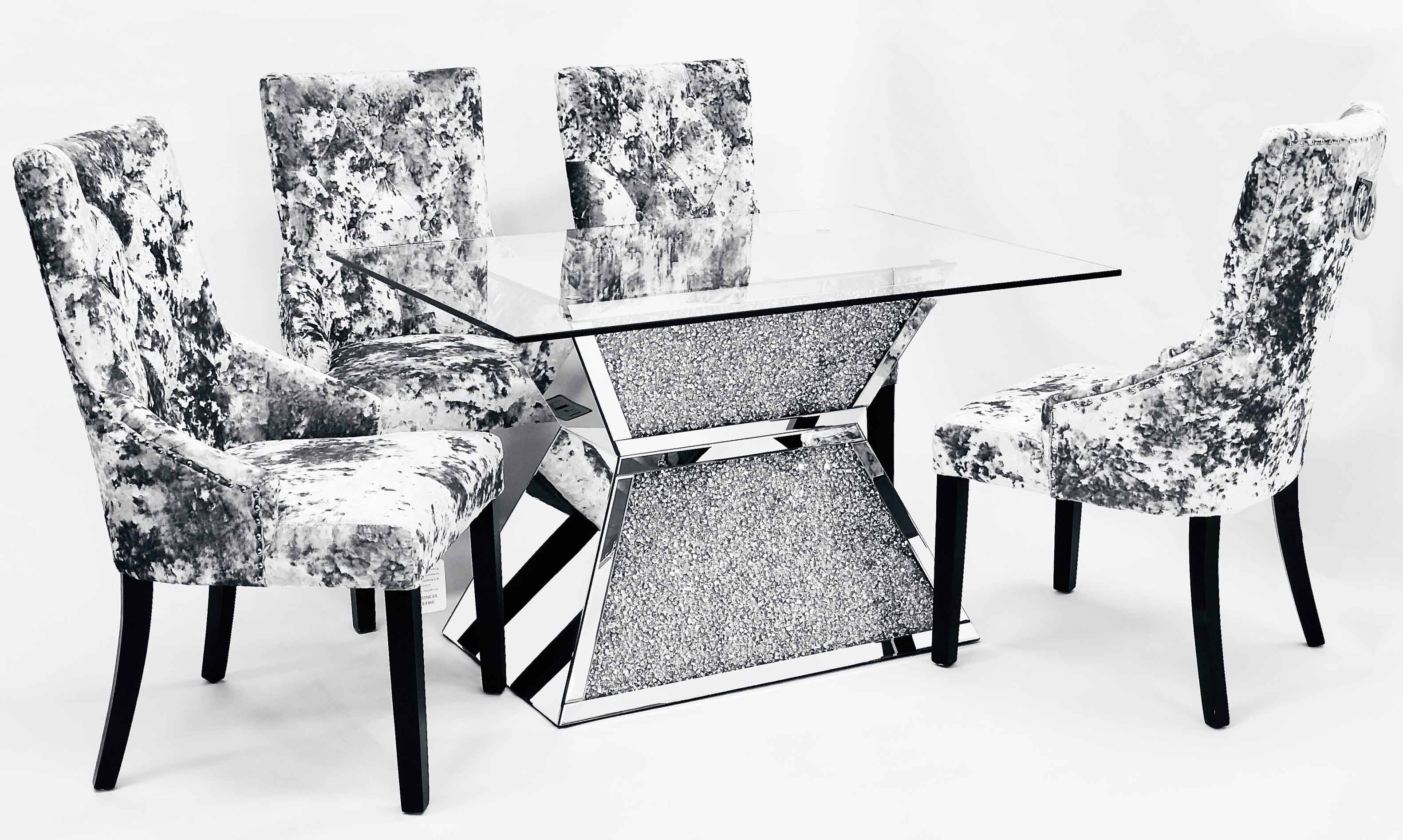 CRUSHED DIAMONM DINNING TABLE