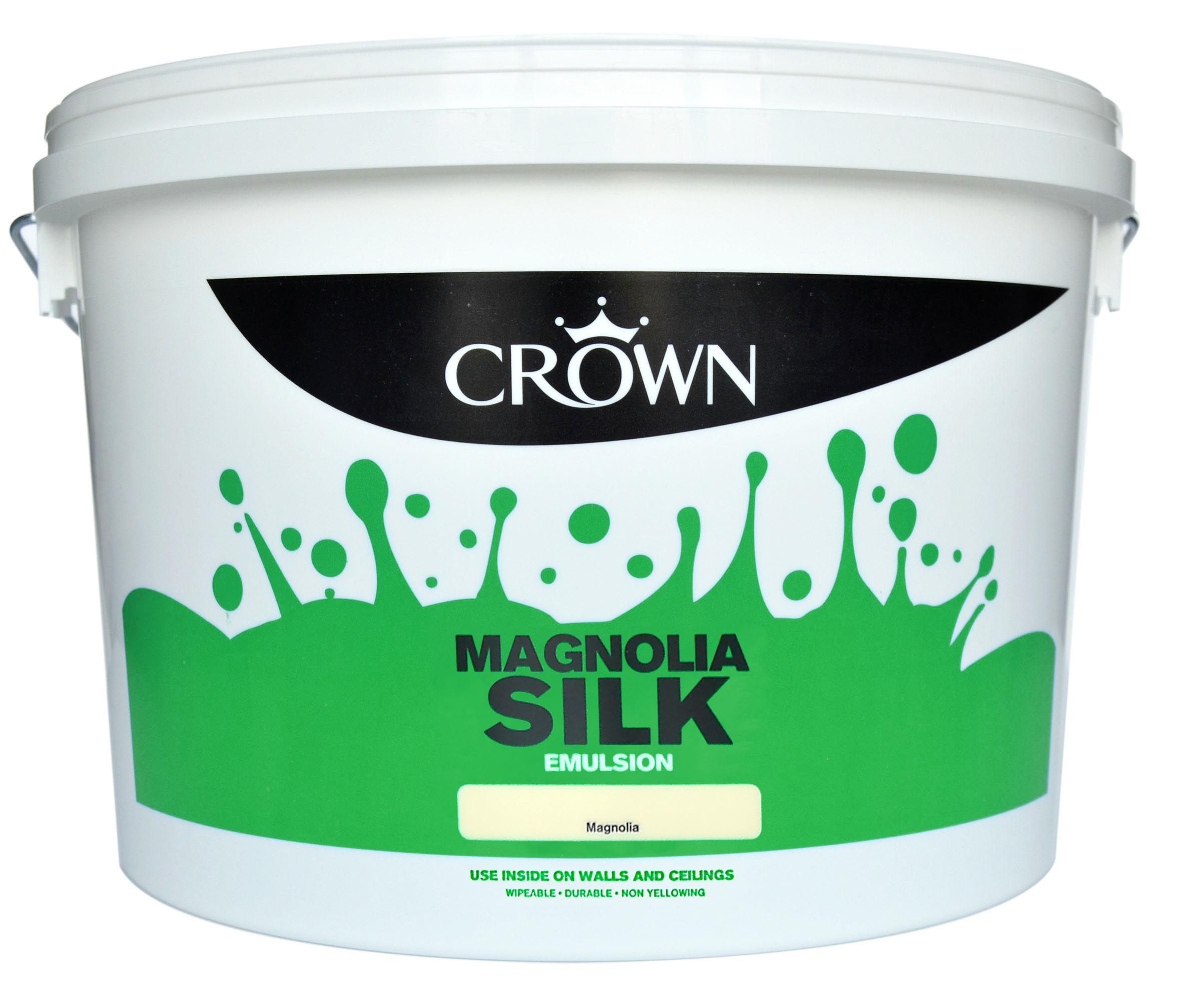 CROWN MAGNOLIA